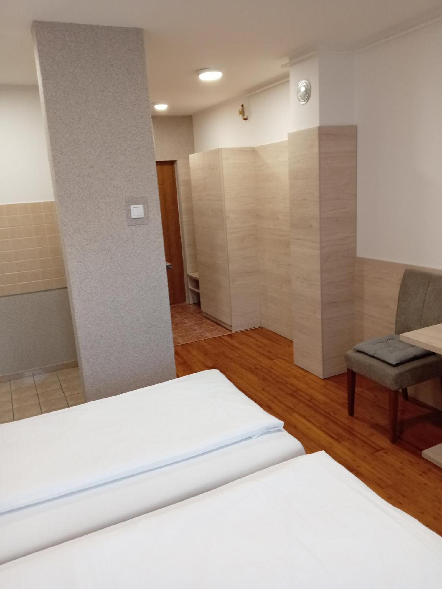 Apartment Atina Subotica Luaran gambar