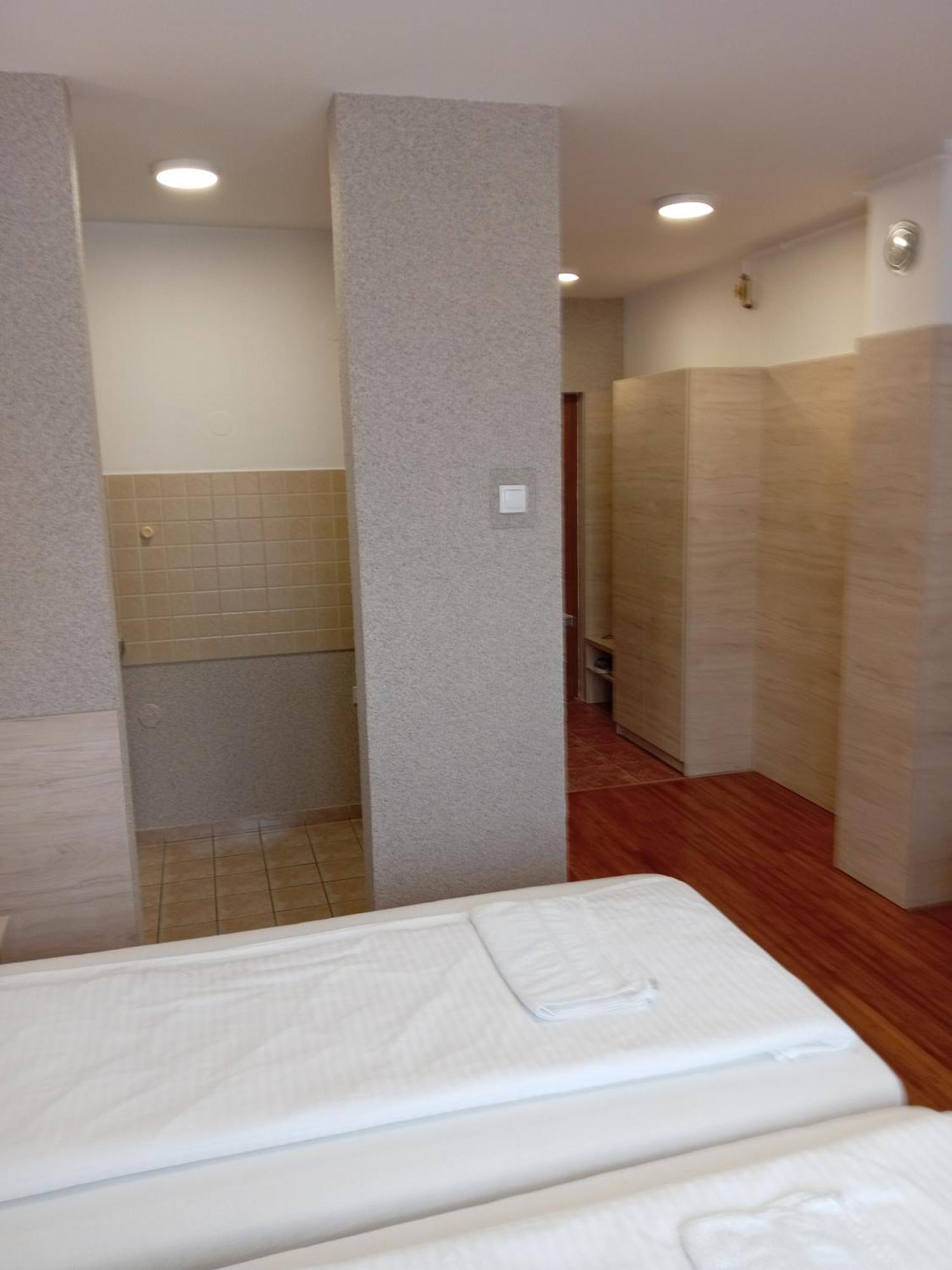 Apartment Atina Subotica Luaran gambar