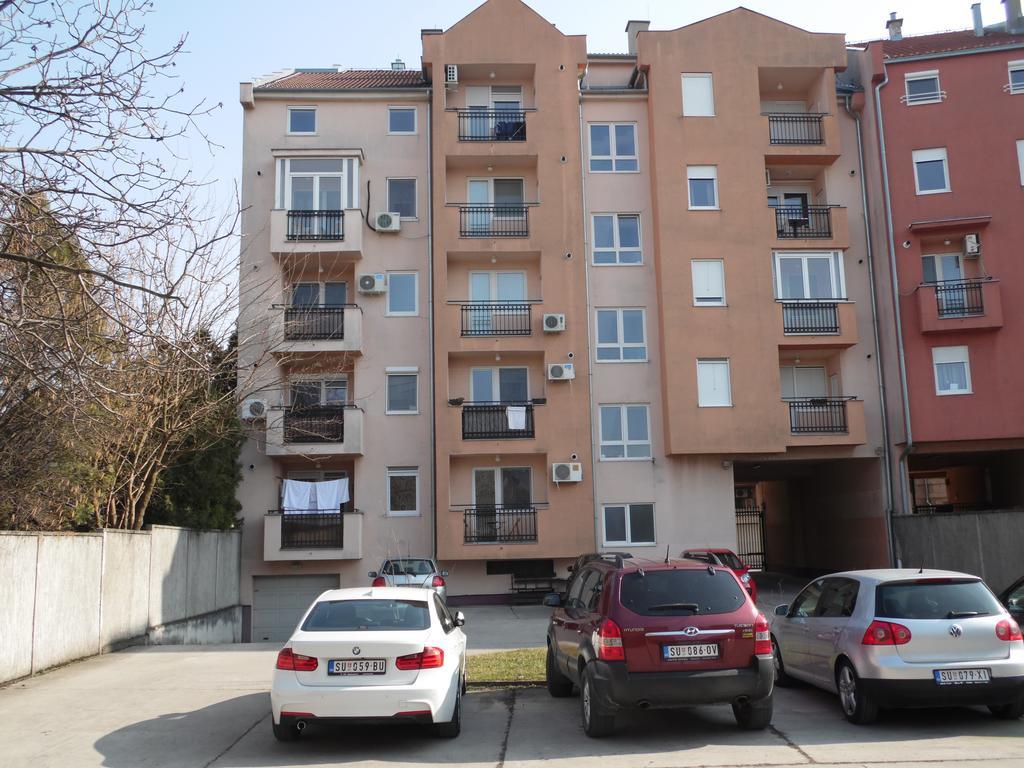 Apartment Atina Subotica Luaran gambar